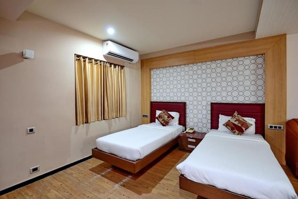 Gold Coast Beach Resort Puri Exterior foto